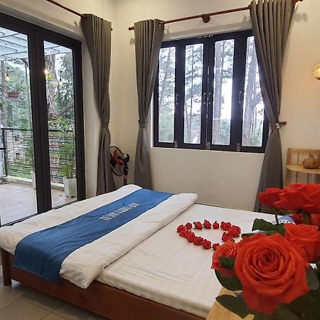S'Nghe Homestay Mang Den Kon Von Kla Exteriör bild